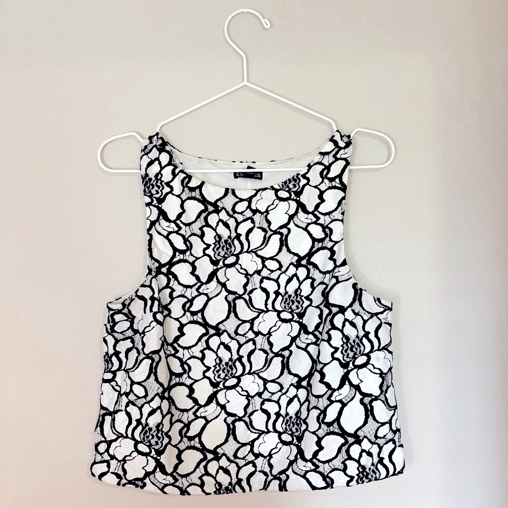 Lace Floral Crop Top